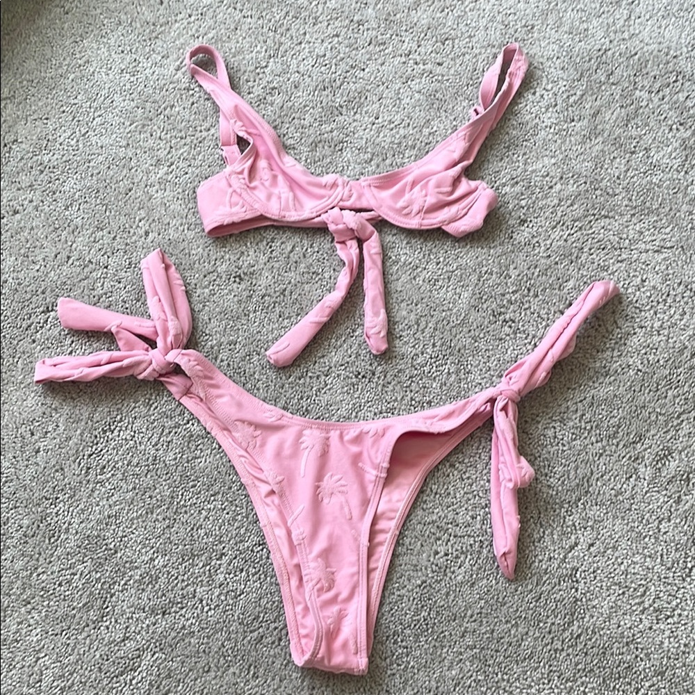 Nasty Gal Textured Palm Tree Underwire Tie Bikini Set - Size 0 - Picture 2 of 6